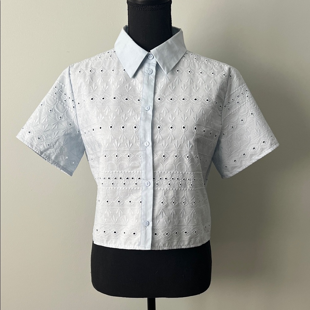 Light Blue Eyelet Short Sleeve Cropped Blouse